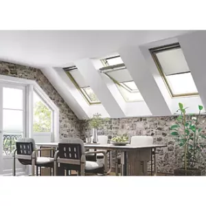 Keylite--T02-Manual-Centre-Pivot-Lacquered-Timber-Roof-Window-Clear-550-x-980mm